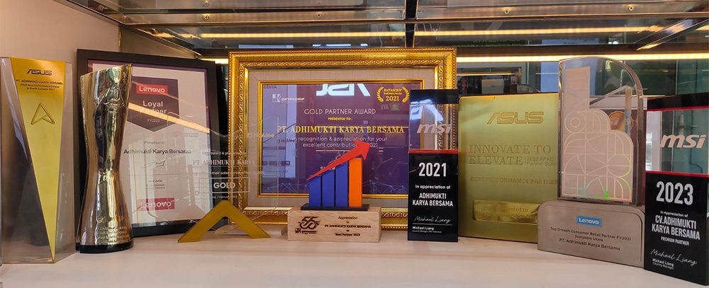 Penghargaan Adhimukti